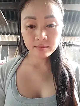 Spring-mky online show from November 5, 2025, 3:31 am