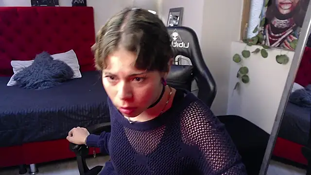 Snapshot of Insomniia_ chatting on October 20, 2025, 3:34 pm Insomniia online show from October 20, 2025, 3:34 pm