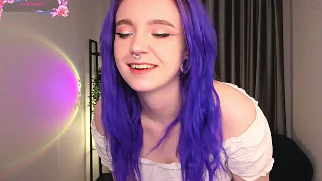 AleksaDivine online show from October 15, 2025, 10:07 pm