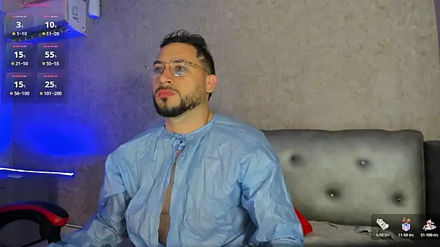 alexandro black online show from October 27, 2025, 12:17 pm