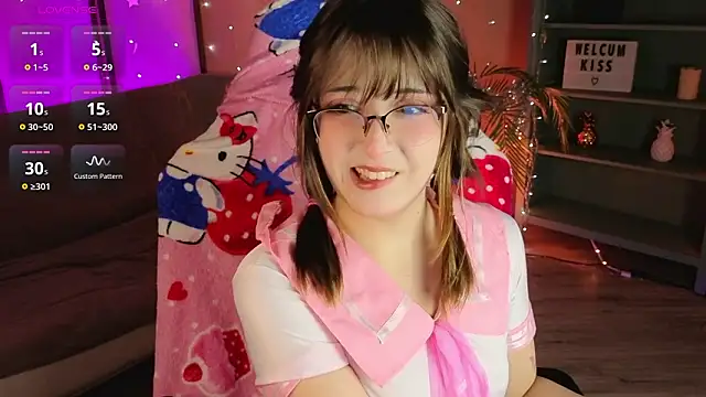 Soffi Toffi online show from February 10, 2026, 3:22 pm