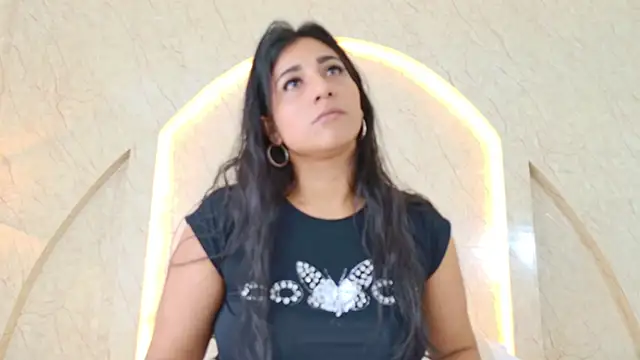 Antonella Russo1 online show from April 20, 2026, 1:13 pm