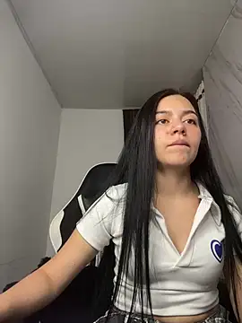 Midori rosse online show from June 19, 2026, 11:42 pm