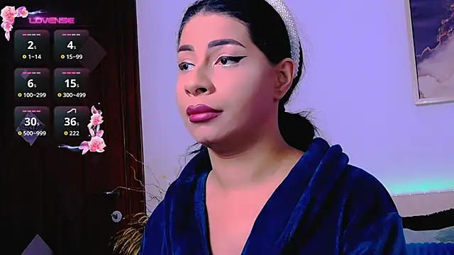 Miss Ava online show from November 8, 2025, 4:49 am