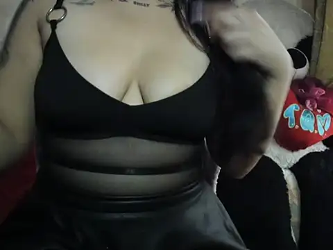 cherry pie02 online show from October 27, 2025, 7:26 pm