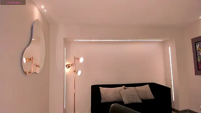 Snapshot of CelesteMoonX chatting on February 15, 2026, 5:34 pm CelesteMoonX online show from February 15, 2026, 5:34 pm