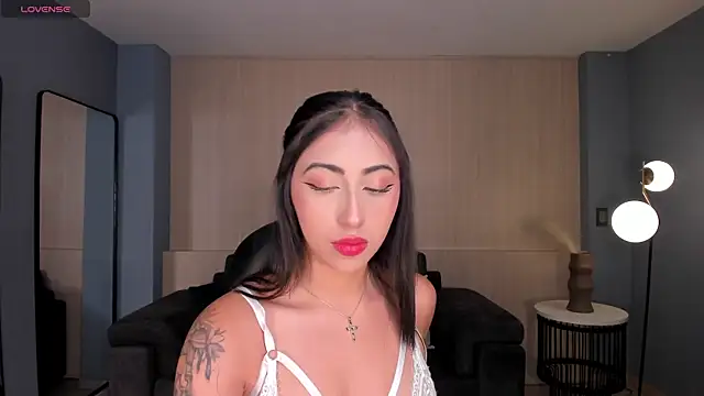 Snapshot of CelesteMoonX chatting on February 10, 2026, 2:32 am CelesteMoonX online show from February 10, 2026, 2:32 am