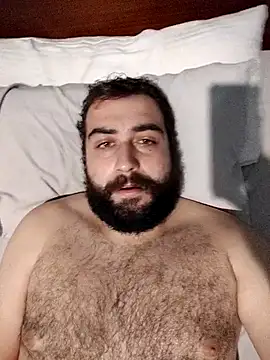 GluingPerson online show from November 6, 2025, 3:21 am