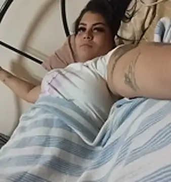 Cubanitaxxx online show from November 7, 2025, 12:15 am