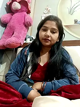 Snapshot of Vanshika1432 chatting on November 15, 2025, 2:48 am Vanshika1432 online show from November 15, 2025, 2:48 am