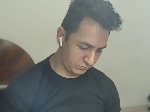 DarkTheKing online show from October 27, 2025, 5:19 am