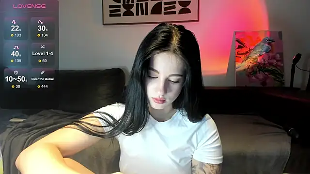 LexiSinnn online show from November 30, 2025, 9:43 am