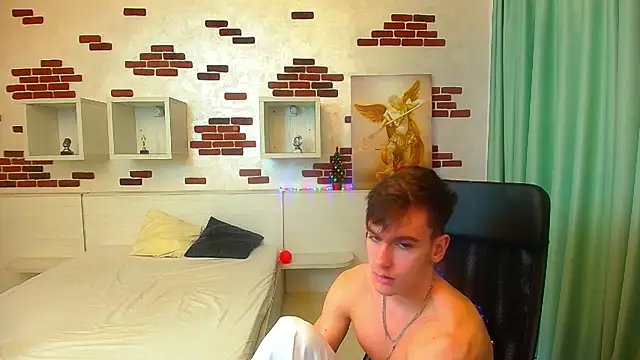 Snapshot of BradyFlint chatting on December 22, 2025, 6:24 am BradyFlint online show from December 22, 2025, 6:24 am