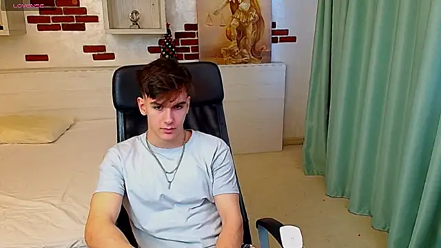 Snapshot of BradyFlint chatting on February 3, 2026, 6:22 am BradyFlint online show from February 3, 2026, 6:22 am