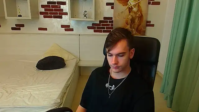 Snapshot of BradyFlint chatting on December 4, 2025, 5:17 am BradyFlint online show from December 4, 2025, 5:17 am