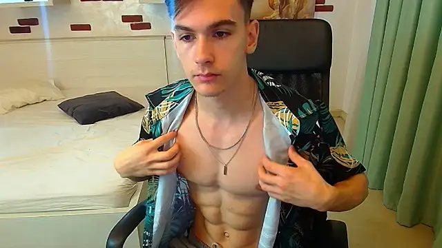 Snapshot of BradyFlint chatting on October 23, 2025, 6:01 am BradyFlint online show from October 23, 2025, 6:01 am