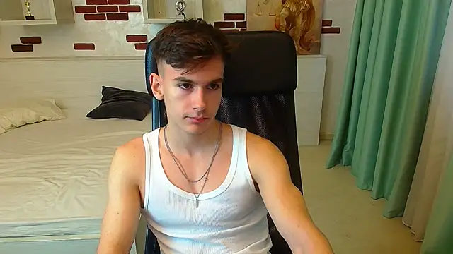 Snapshot of BradyFlint chatting on November 11, 2025, 5:57 am BradyFlint online show from November 11, 2025, 5:57 am