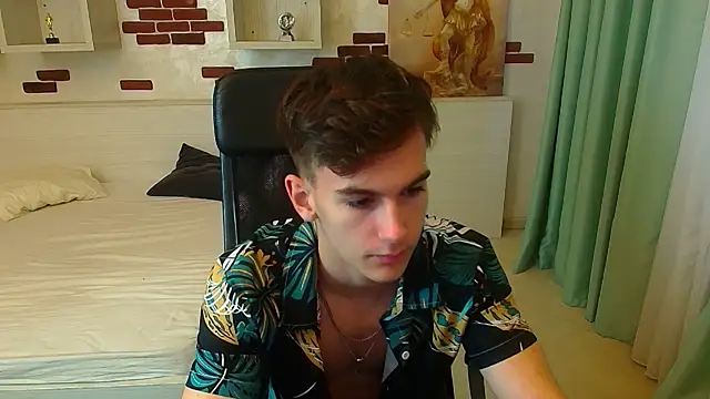 Snapshot of BradyFlint chatting on November 4, 2025, 5:33 am BradyFlint online show from November 4, 2025, 5:33 am