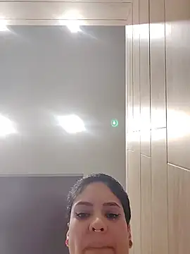 Snapshot of Natimiau chatting on January 17, 2026, 10:02 pm Natimiau online show from January 17, 2026, 10:02 pm