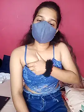Lovely Queennn online show from October 18, 2025, 3:03 pm
