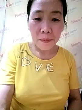 tabby-cat11 online show from October 16, 2025, 1:41 pm