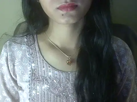 Snapshot of Shezi_N chatting on June 30, 2026, 2:28 pm Shezi N online show from June 30, 2026, 2:28 pm