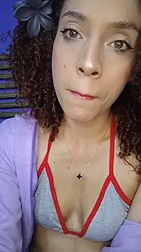 Luna-Vixen1 online show from January 9, 2026, 12:12 pm