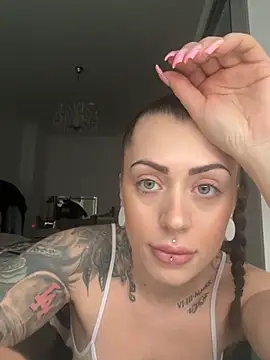 Barbie 1312 online show from October 31, 2025, 1:08 pm