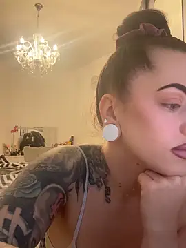 Barbie 1312 online show from November 8, 2025, 1:47 pm