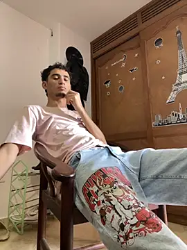 gsusss feet online show from November 8, 2025, 6:44 pm