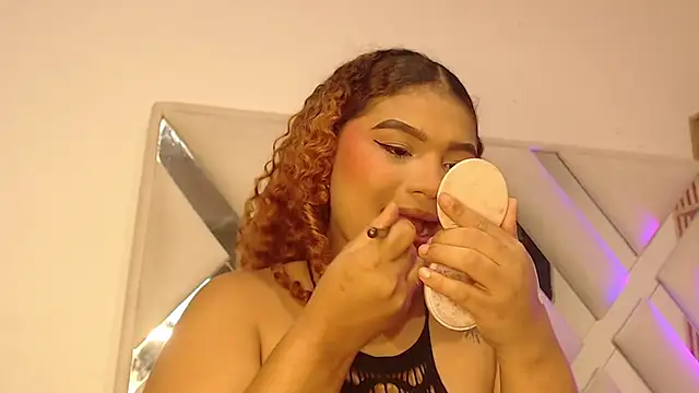 Snapshot of miel_alisha chatting on July 4, 2026, 1:12 am miel alisha online show from July 4, 2026, 1:12 am