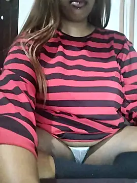 Snapshot of Raven4h chatting on October 21, 2025, 1:38 am Raven4h online show from October 21, 2025, 1:38 am