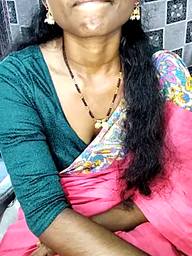 Snapshot of sarika-telugu chatting on November 1, 2025, 4:41 am sarika-telugu online show from November 1, 2025, 4:41 am