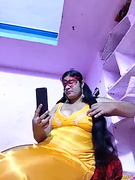 SAIRA-hot online show from November 12, 2025, 5:50 pm