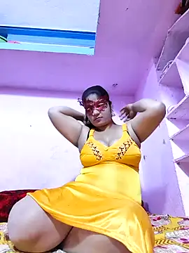 SAIRA-hot online show from November 14, 2025, 5:38 pm