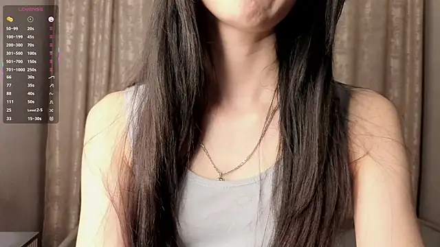 Snapshot of DanielaKrabbe chatting on October 18, 2025, 6:32 pm DanielaKrabbe online show from October 18, 2025, 6:32 pm