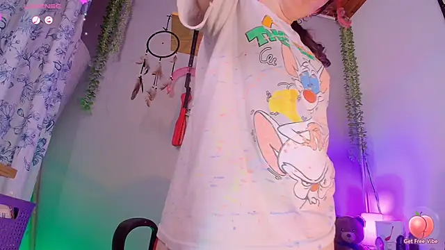 Snapshot of Violetafetish-dirty chatting on February 1, 2026, 3:16 am Violetafetish-dirty online show from February 1, 2026, 3:16 am