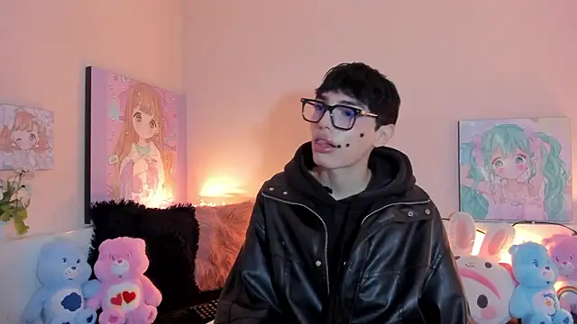 Strawberry Kitty  online show from February 7, 2026, 4:20 am