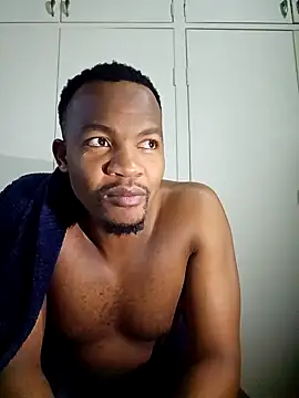 Snapshot of sgid8192 chatting on November 14, 2025, 10:35 pm sgid8192 online show from November 14, 2025, 10:35 pm