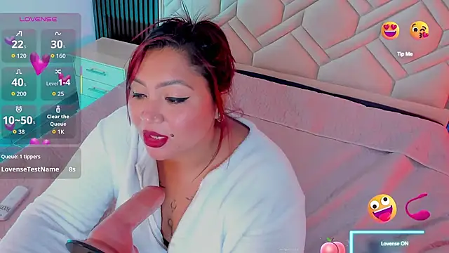 Halleyrosse online show from October 21, 2025, 12:11 am