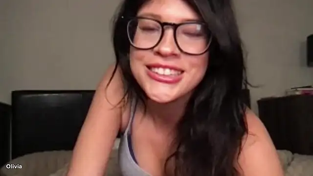 Snapshot of Livis_world chatting on October 29, 2025, 11:25 pm Livis world online show from October 29, 2025, 11:25 pm