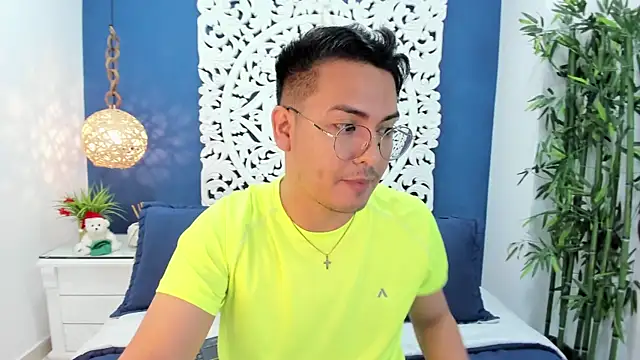 JohnBelRose online show from November 16, 2025, 11:04 am