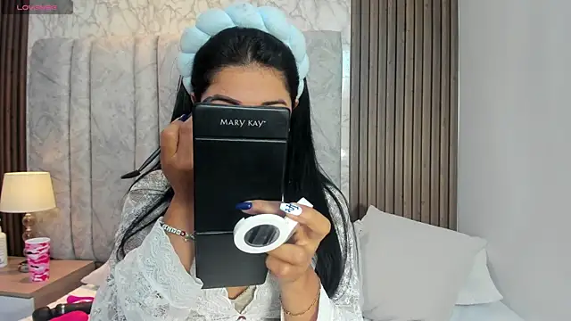 goddessfeetxx online show from October 24, 2025, 8:41 pm