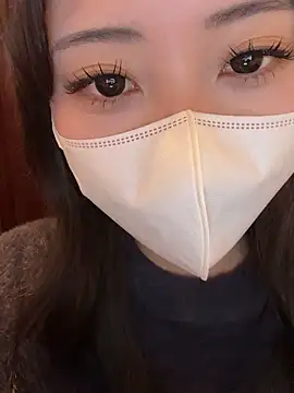 Snapshot of _Mirei_ chatting on November 1, 2025, 10:53 am Mirei online show from November 1, 2025, 10:53 am