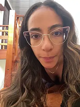 elegant  rouse online show from October 30, 2025, 5:43 pm