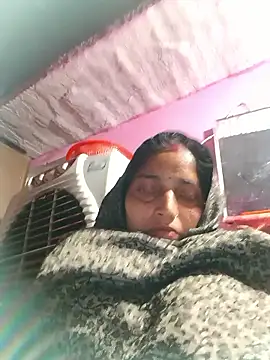 Snapshot of Pooja_shre chatting on January 14, 2026, 3:59 pm Pooja shre online show from January 14, 2026, 3:59 pm