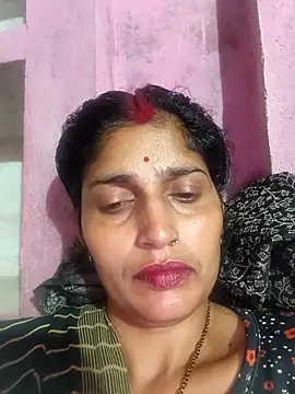 Snapshot of Pooja_shre chatting on December 15, 2025, 2:56 pm Pooja shre online show from December 15, 2025, 2:56 pm