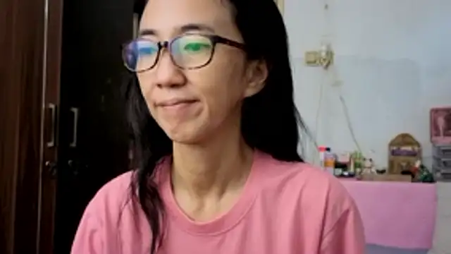 Snapshot of princessD077 chatting on February 12, 2026, 2:44 am princessD077 online show from February 12, 2026, 2:44 am