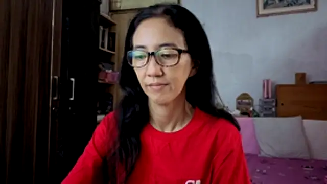 Snapshot of princessD077 chatting on February 10, 2026, 2:54 am princessD077 online show from February 10, 2026, 2:54 am