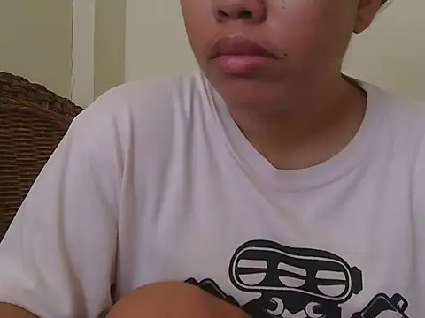 ChubbyButty online show from April 6, 2026, 4:46 am